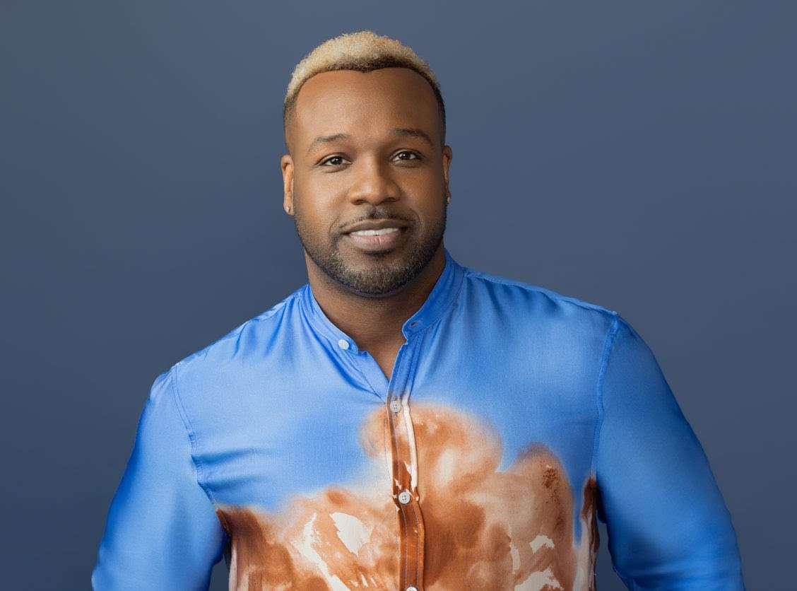 VaShawn Mitchell Releases 10th Album 'Chapter X: See The Goodness VaShawn Mitchell