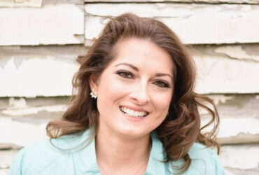 Briana Domenica Releases 'Here I Stand' for Those in Need of Hope