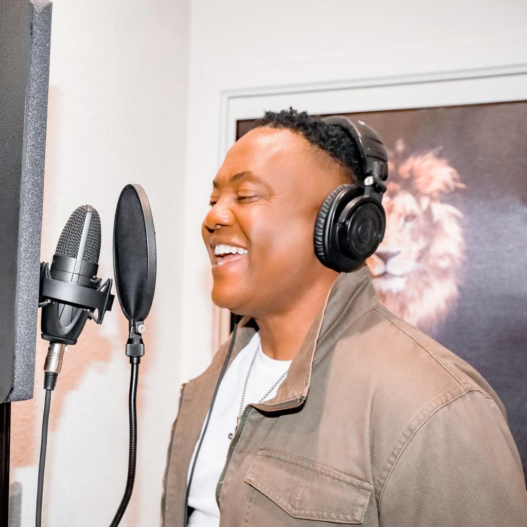 Maduka Donas releases uplifting single “New Jerusalem” Maduka Donas