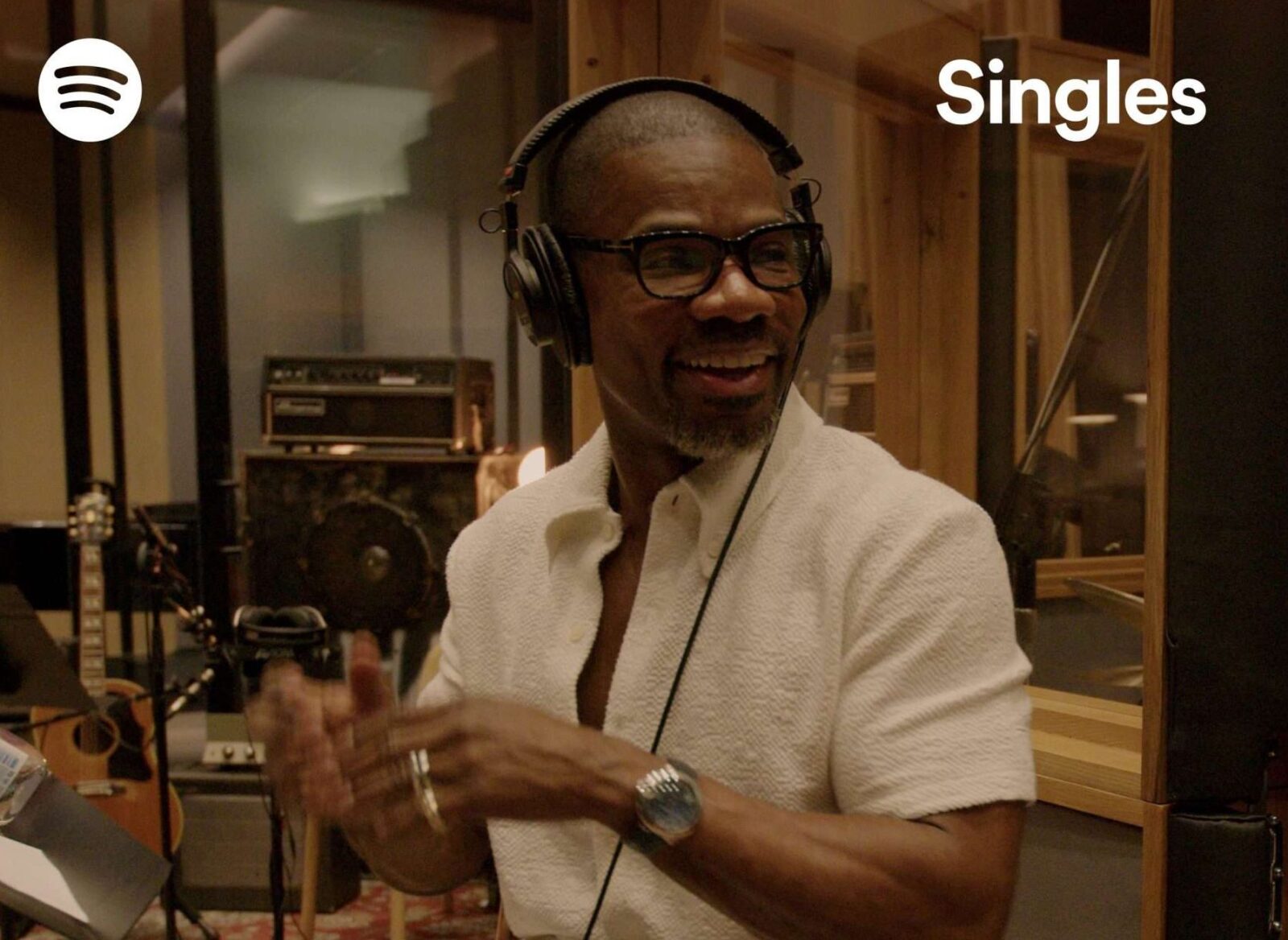 Kirk Franklin Spreads Holiday Joy with Spotify's Latest Christmas Single Kirk Franklin Singles Spotify