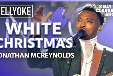 Jonathan McReynolds Perform On ‘The Kelly Clarkson Show’