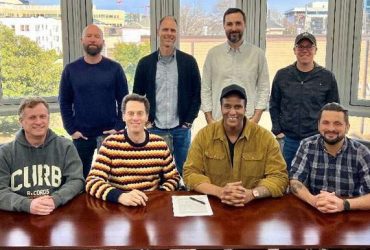 matthews signs curb