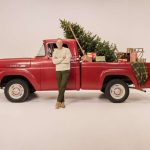 Matthew- West Come Home For Christmas press photo credit Hannah Corwin