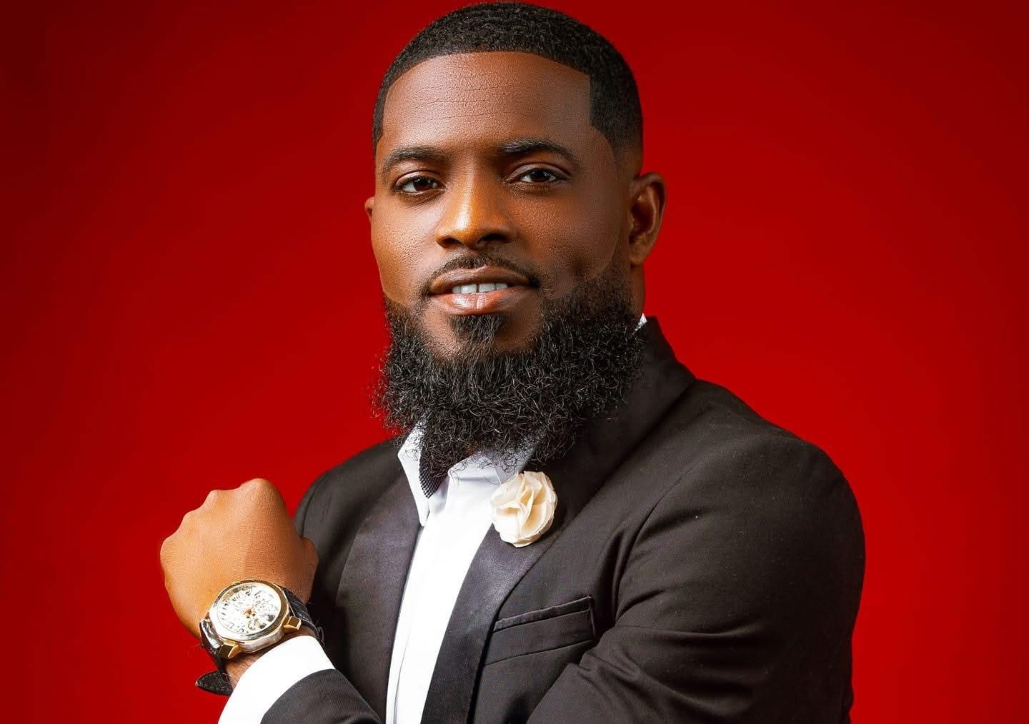 Minister Paolo Photo