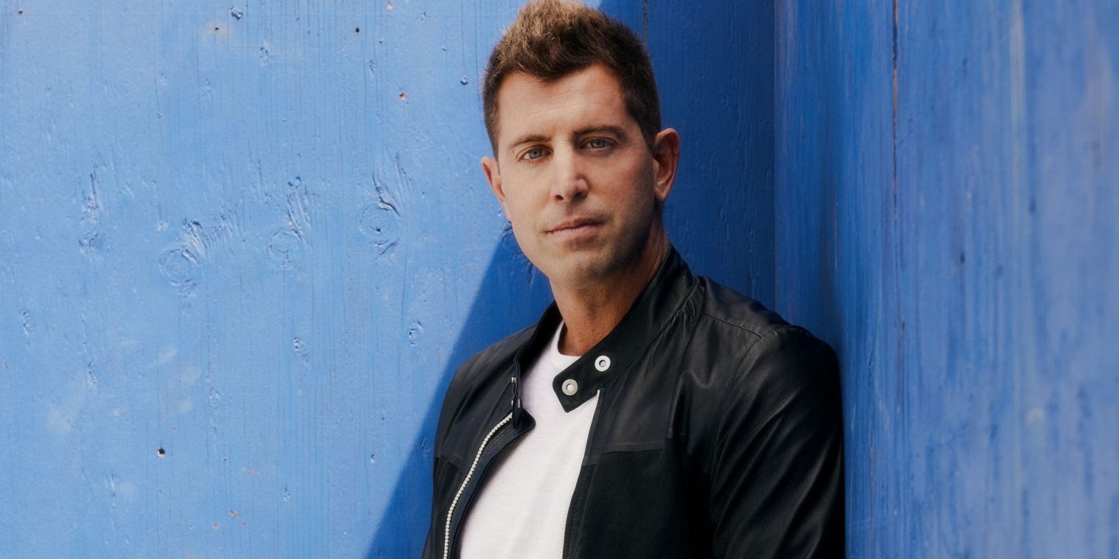 Jeremy Camp Returns With New Single “Reflector” Jeremy Camp