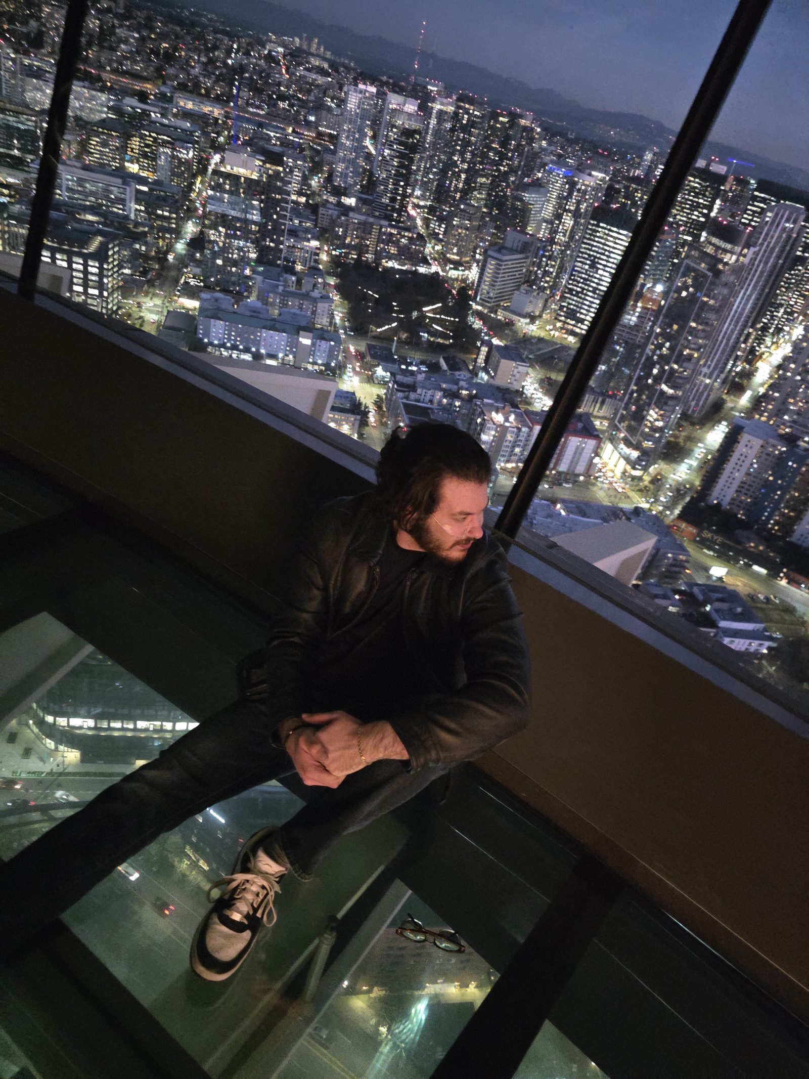 Jonathan Zogbi Releases “Sky High,” A Joyful Anthem of Faith